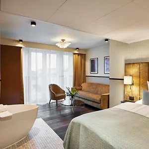 4* Hotel Wide